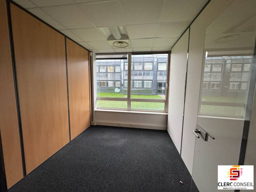 Vente - Bureaux 1963m² - Mont-saint-aignan