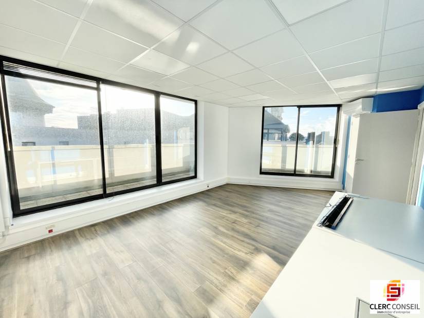 Location - Bureaux 95m² - Rouen