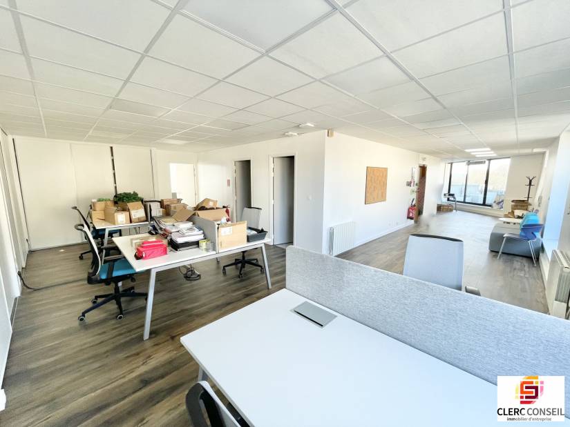 Location - Bureaux 97m² - Rouen