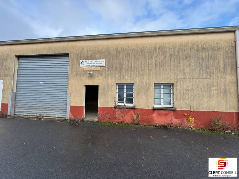 Location - Local d'activité 383m² - Le petit-quevilly