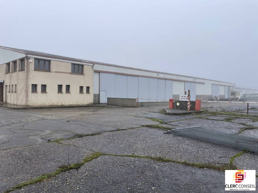 Vente - Local d'activité 3883m² - Nagel-séez-mesnil